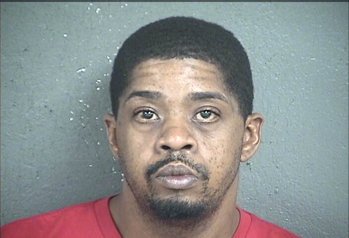 Mugshot of ANTWOINE LADON SR BROWN
