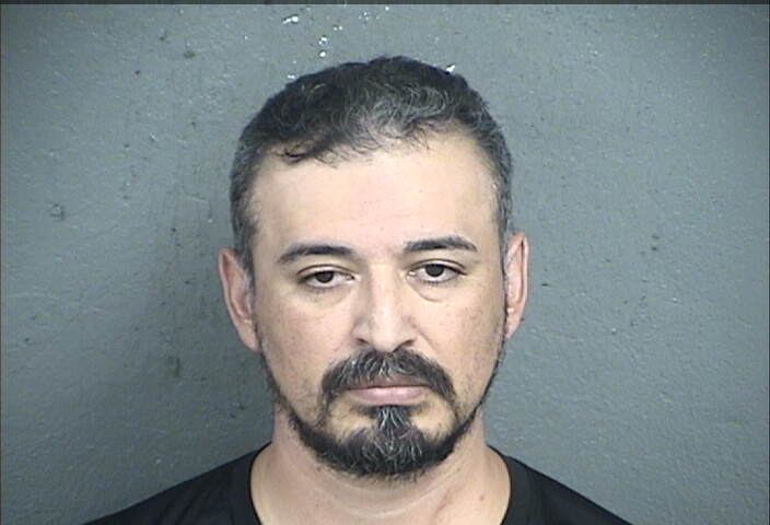 Mugshot of OSCAR RUBEN OSORIO-HERNANDEZ