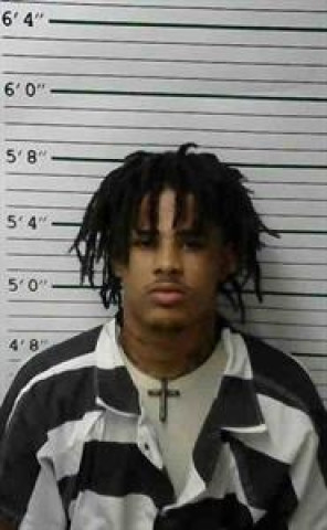 Mugshot of XAVIER THOMAS