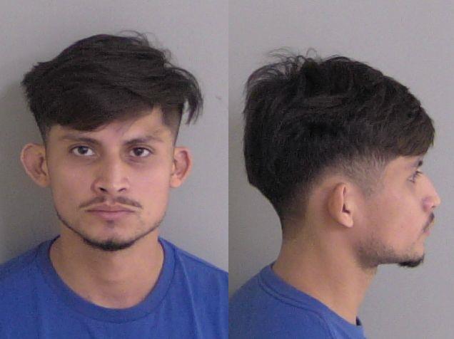 Mugshot of Denilson Izaguirre-Bustillo