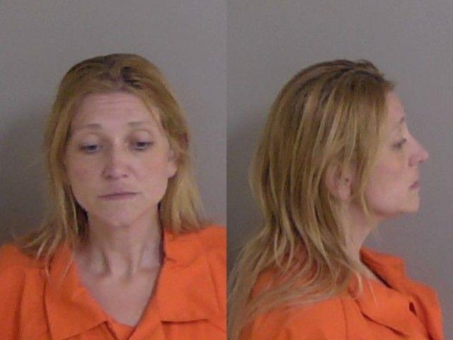 Mugshot of Crystal M Becnel