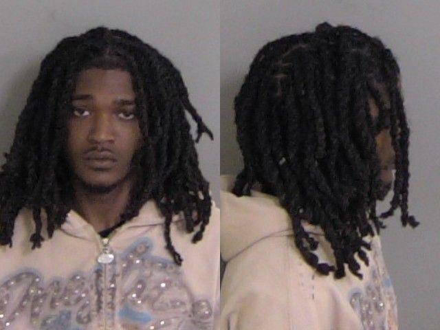 Mugshot of Donell Armando Harris