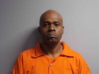 Mugshot of MICHAEL J DAVIS