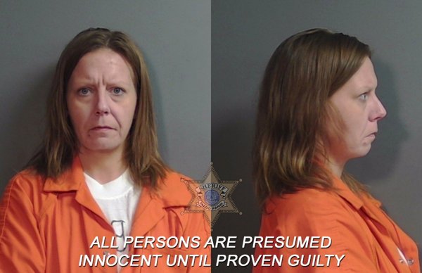 Mugshot of Amanda Catherine Davidson