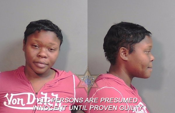 Mugshot of Roshell Monique Layton