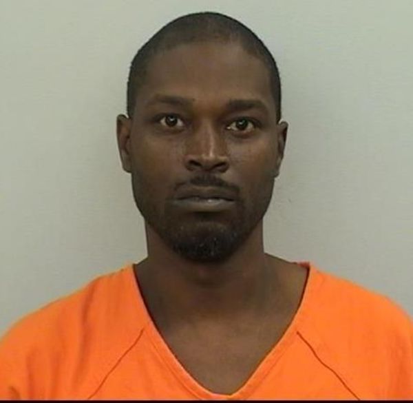 Mugshot of Derrick Wayne Brown