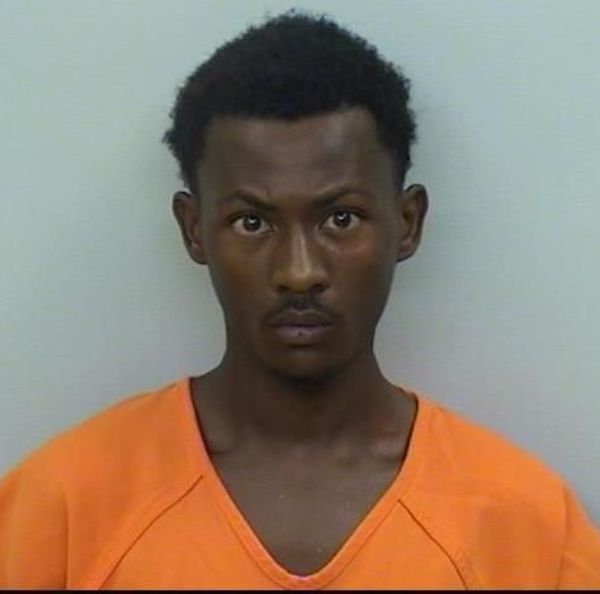 Mugshot of Savion Jayrel Guillory
