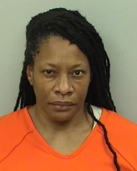 Mugshot of Holli Kaeonis Huddleston