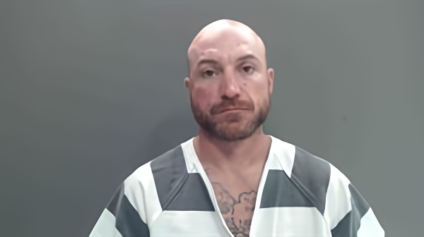 Mugshot of REID NICHOLAS HEBERT