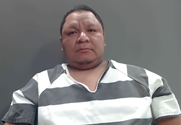Mugshot of MANUEL N/A CHAVEZ TZEP