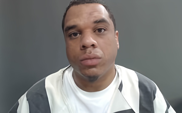 Mugshot of BLAKE AARON MOUTON SMITH