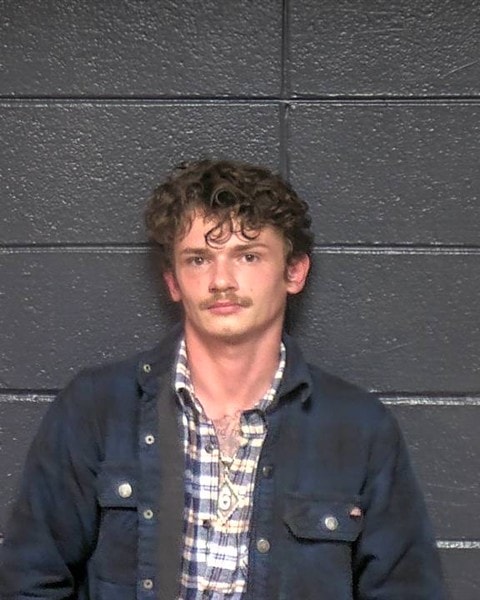 Mugshot of CALEB B LANDERS