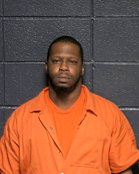 Mugshot of LAQUADRICK PERNELL HOWARD