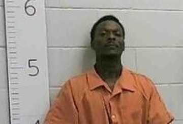 Mugshot of DALTON D DENTON