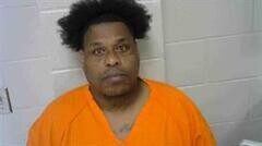 Mugshot of DAYRON V WASHINGTON