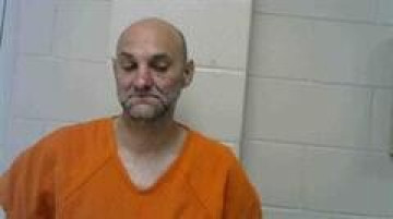 Mugshot of TOBIAS J BENOIT