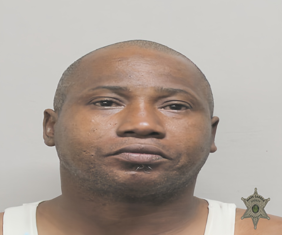 Mugshot of NATHAN R PORTER