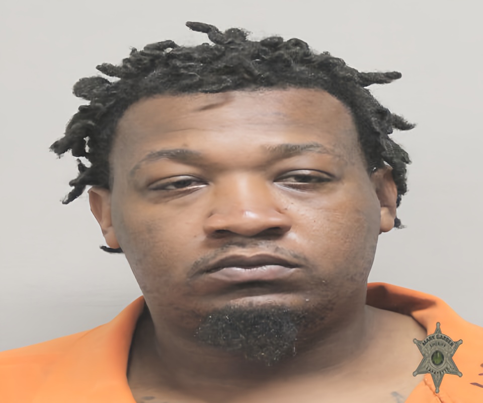 Mugshot of MALCOLM KENNERSON