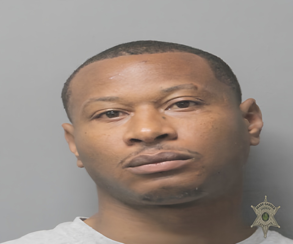 Mugshot of ADRIONE MANUEL