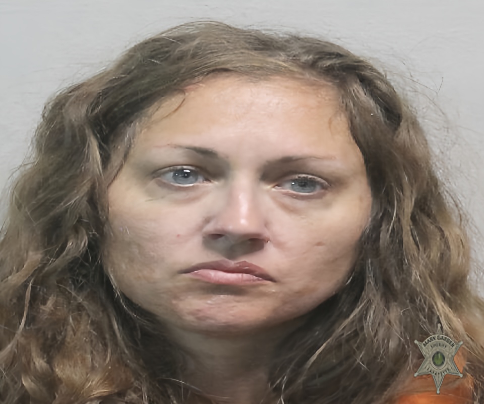 Mugshot of AMBROSIA HOLSTED
