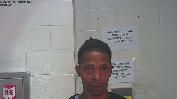Mugshot of DEVASQUEZ MONTEZ PAYTON