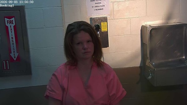 Mugshot of DEBBRA ANN HANN