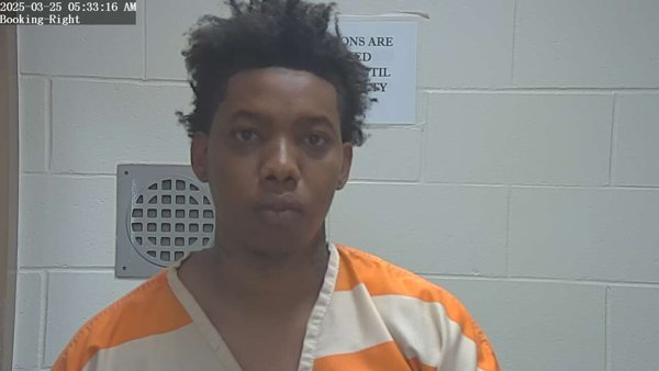 Mugshot of JEREMIAH AMIERE KNIGHTON