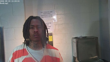 Mugshot of KARMEKIZIK Z'CARLOS BARBER