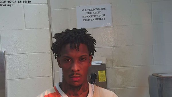 Mugshot of D'KESHIAUN A QUEARLES