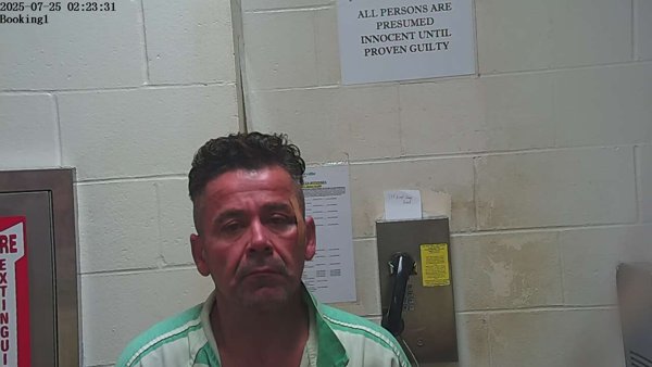 Mugshot of JORGE F AGUILAR