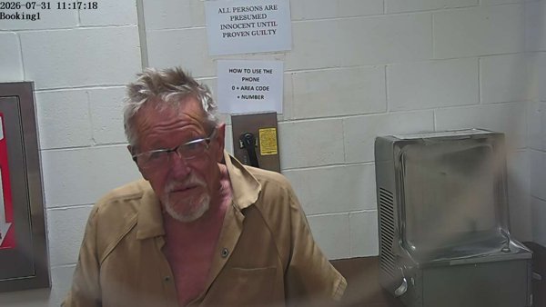 Mugshot of KARL BREAZEALE