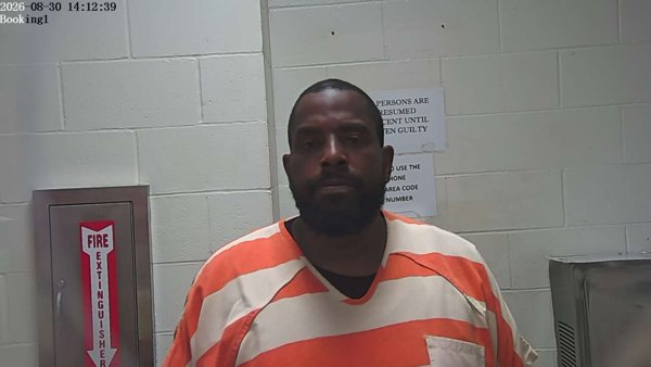 Mugshot of ELLIOTT LENTELL DANIELS