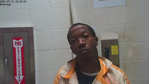 Mugshot of ANDRE M MOORE