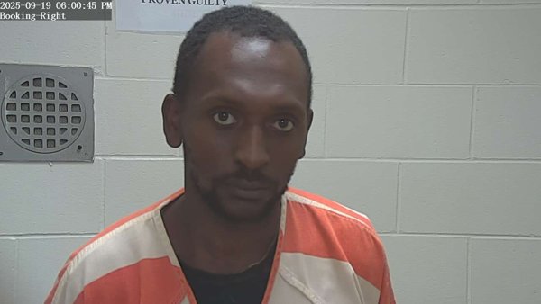 Mugshot of SHUNTERRIOUS DEONDRA DUBOSE