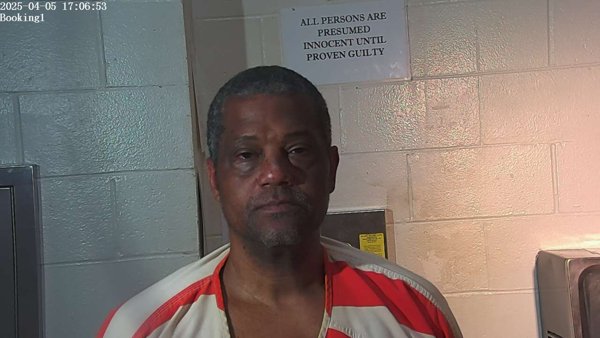 Mugshot of WESLEY RAYMOND JR