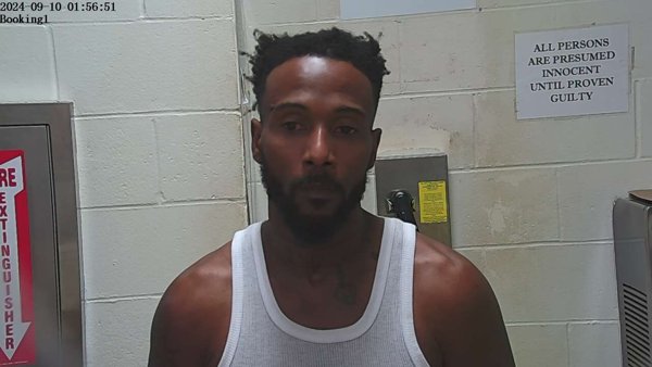 Mugshot of NICHOLAS DEWAYNE HULLABY