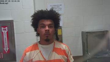 Mugshot of ALIYUS THOMAS LEE IRWIN