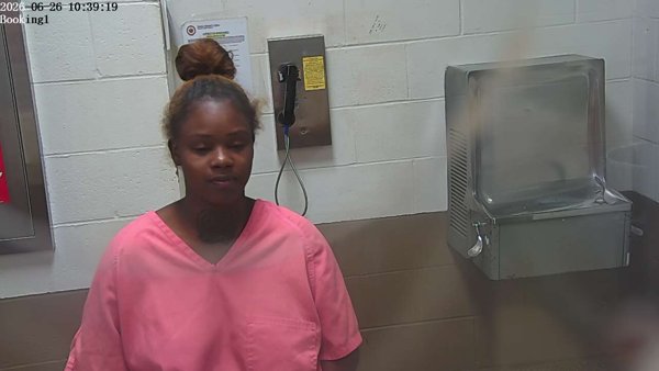 Mugshot of SHAMAIYAH SHANTRELL WALTER