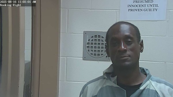 Mugshot of ANTONIO DEWAYNE BRANTLEY
