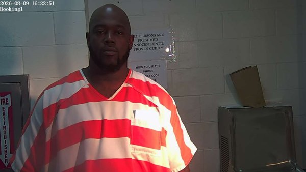Mugshot of LAROSS MARSHUN WOMACK