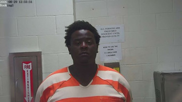 Mugshot of MONTARRIUS JONTERIUS RUSSELL