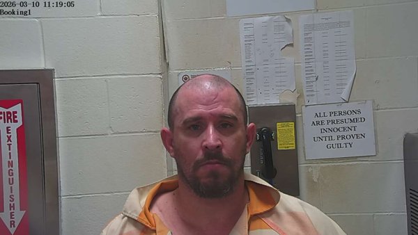 Mugshot of JUSTIN WAYNE DUBIOS