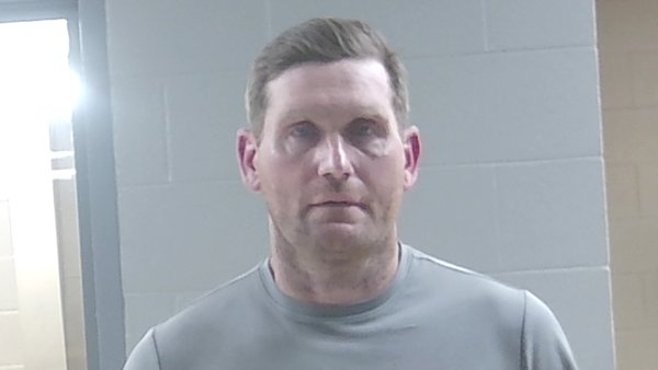 Mugshot of STEPHEN LEE HOLSOMBACK