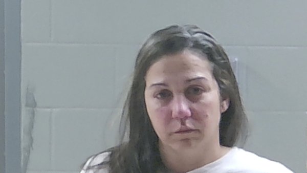 Mugshot of LINDSEY AUCOIN