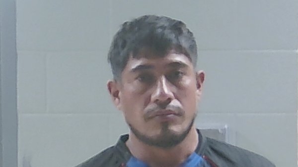 Mugshot of GERLIN ROLANDO RAMOS-HERNANDEZ