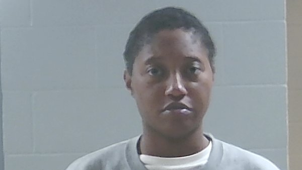 Mugshot of QUANZANEKA NICOLE RATLIFF