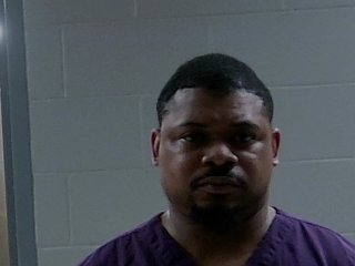 Mugshot of DEANDRE LAMAR ROBINSON