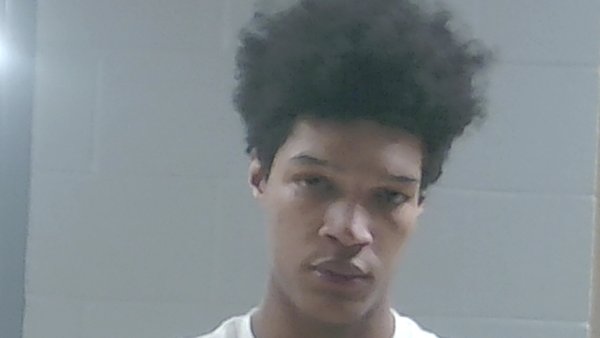 Mugshot of AVEON JONES