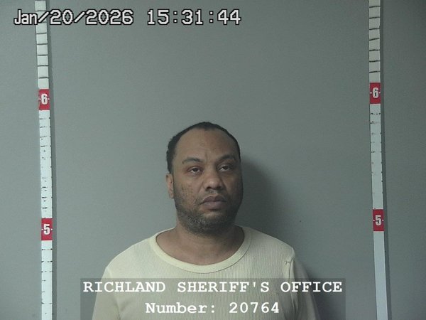 Mugshot of HARLYN D FONTENETTE