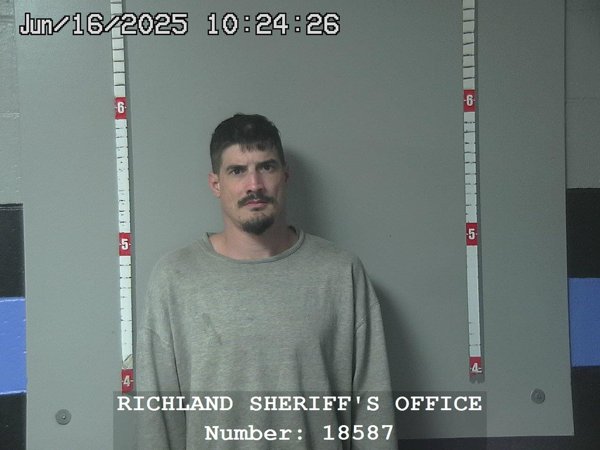 Mugshot of CLEMENTE R ONISHA